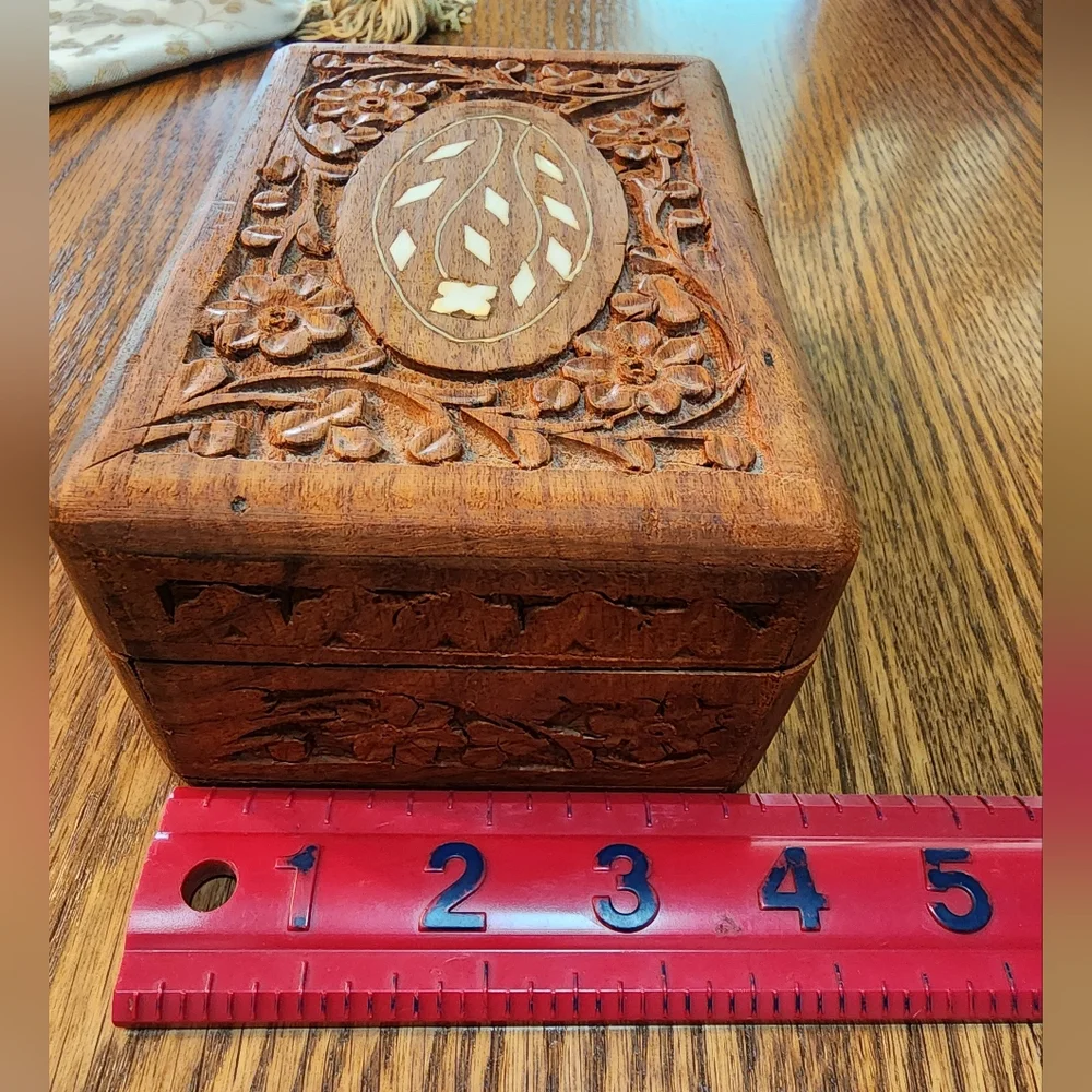Hand Carved Wood Hinged Trinket Box Inlaid MOP Abalone Jewelry Vintage Bohemian.
